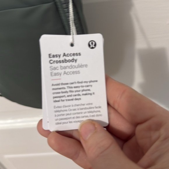 Lululemon Grey Eucalyptus Easy Access Cross Body Bag - Picture 3 of 8